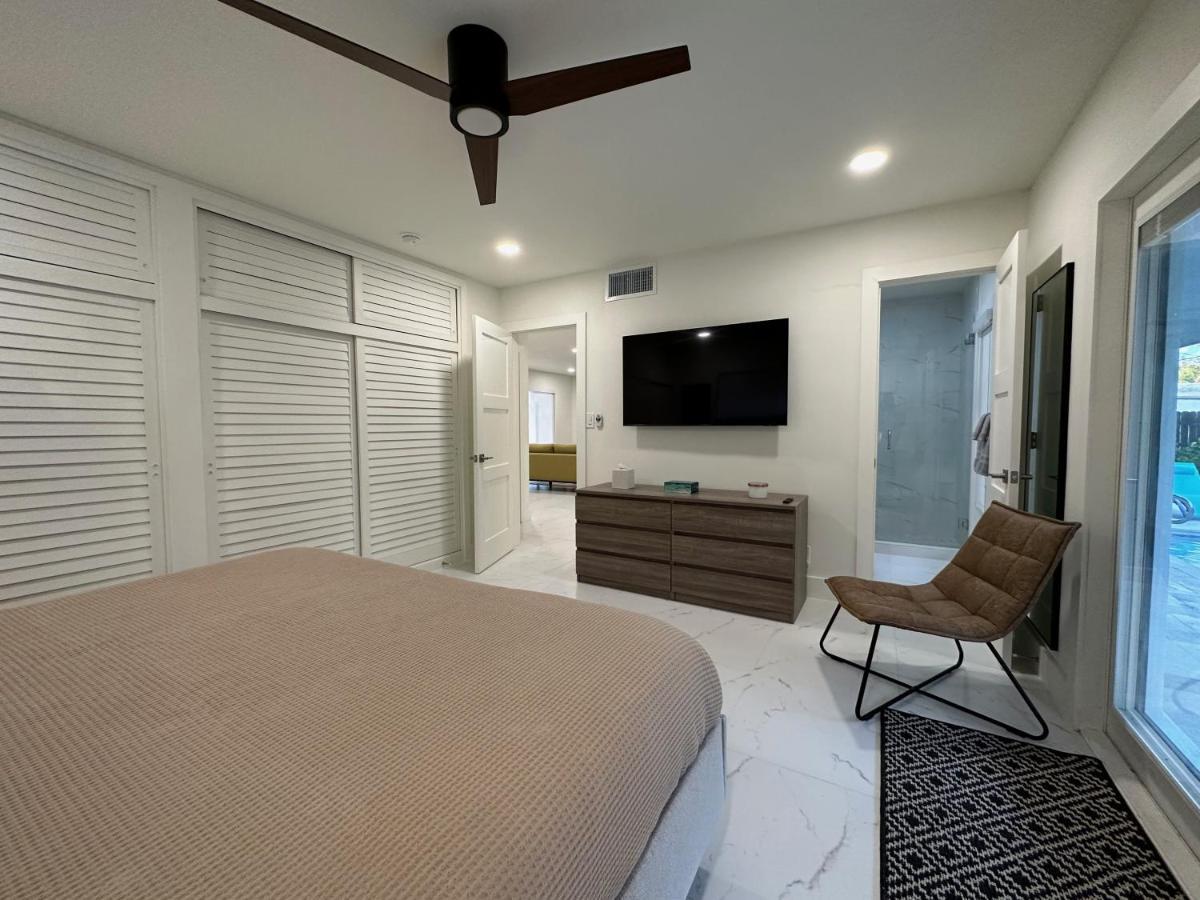 The Sun House - 3 Bed, 2 Bath, Private Pool, Fire Pit, Huge Backyard Villa Fort Lauderdale Exterior photo